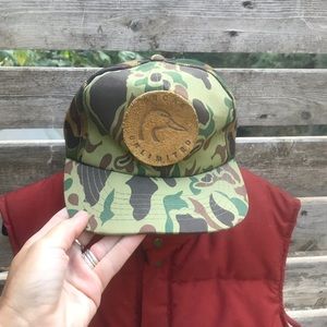 Vintage camo ducks unlimited snap back hat